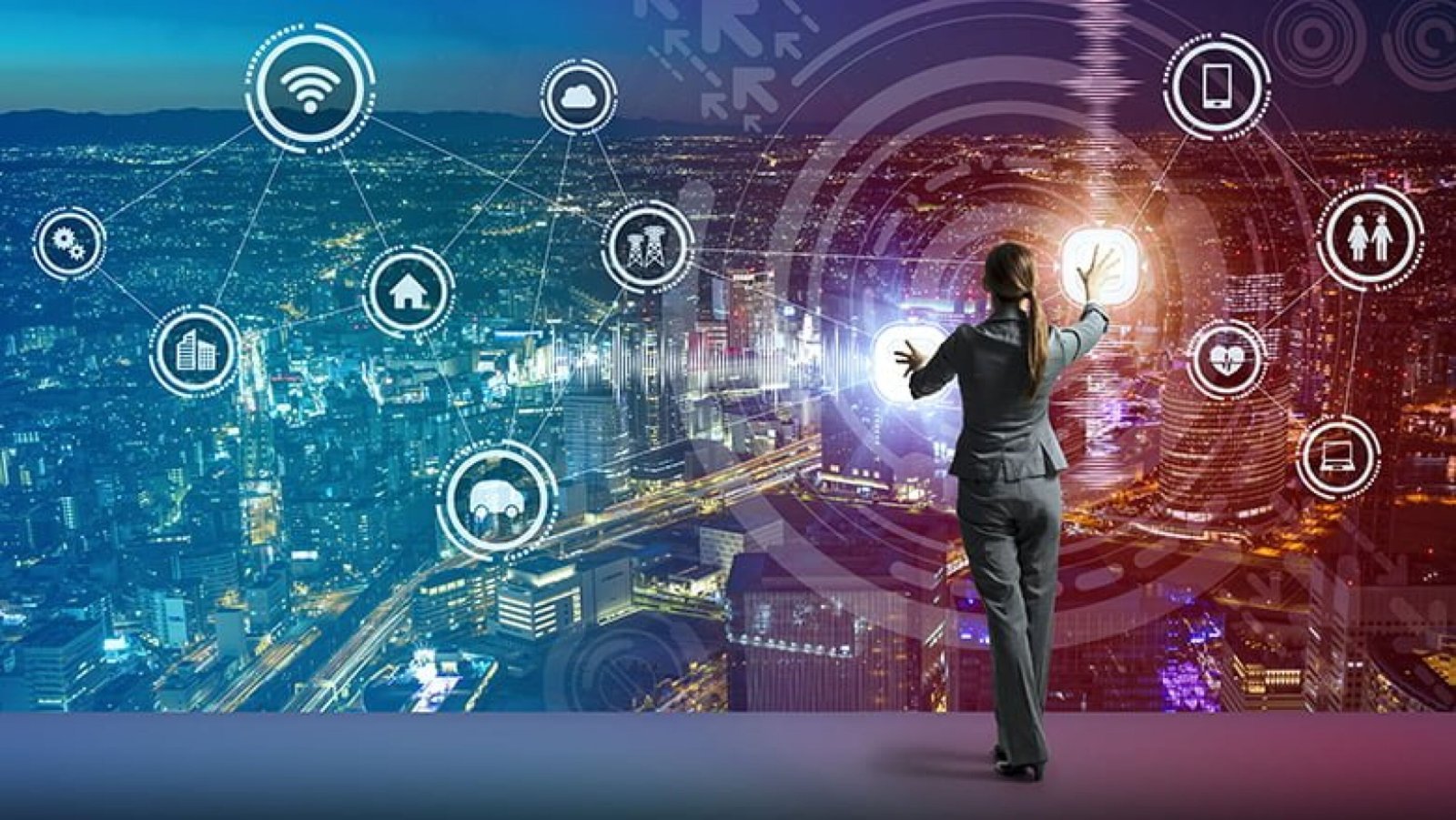 شركة تسويق منتجات تراجع خطة إطلاق منتج جديد