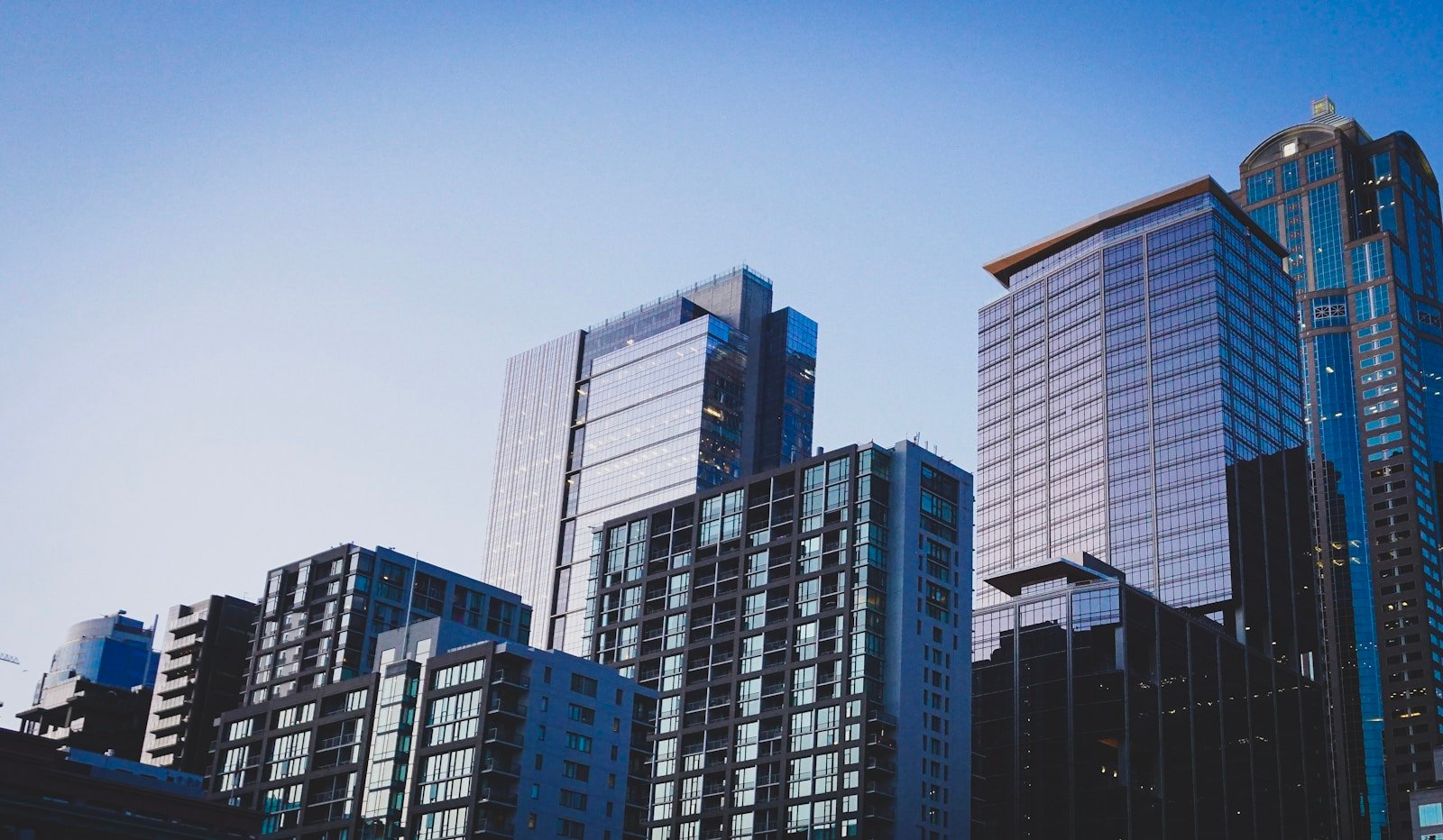 Modern real estate company name ideas for residential property branding